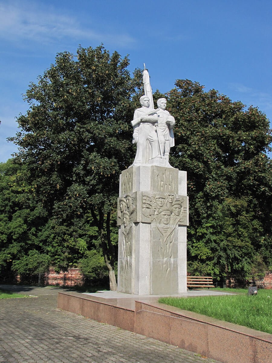 Baltijsk - Memorialnyj kompleks