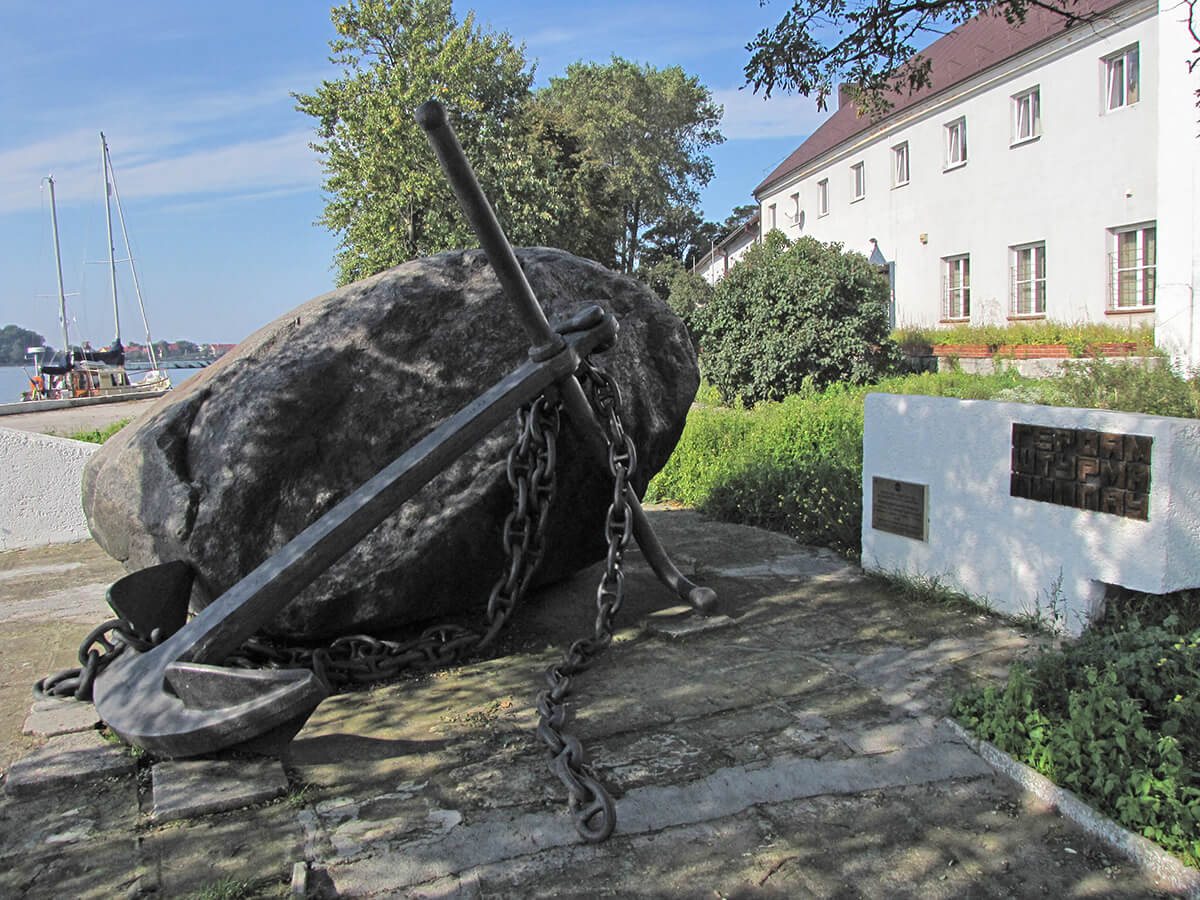 Baltijsk geroyam shturma Pillau