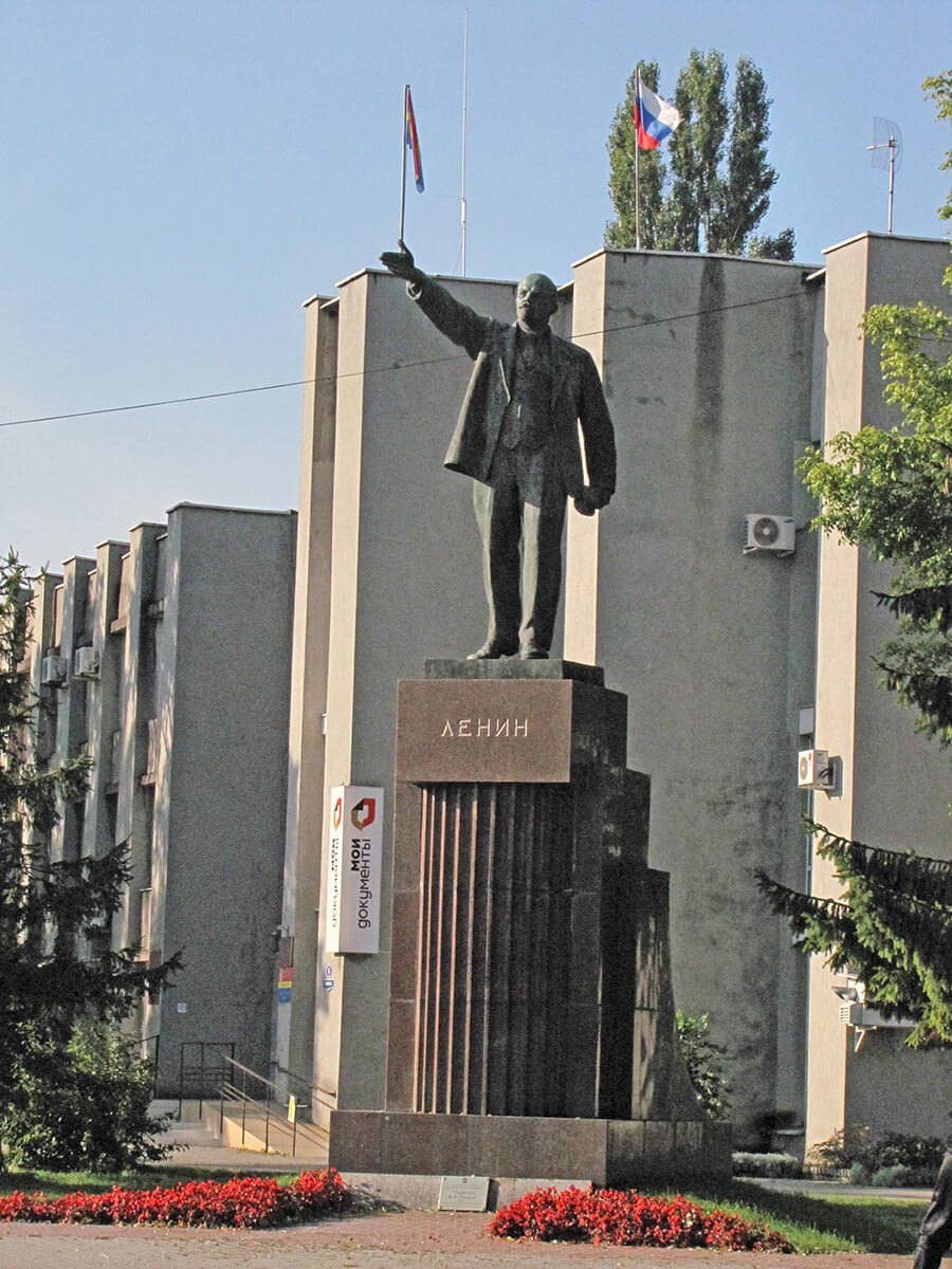 Baltijsk pamyatnik Leninu