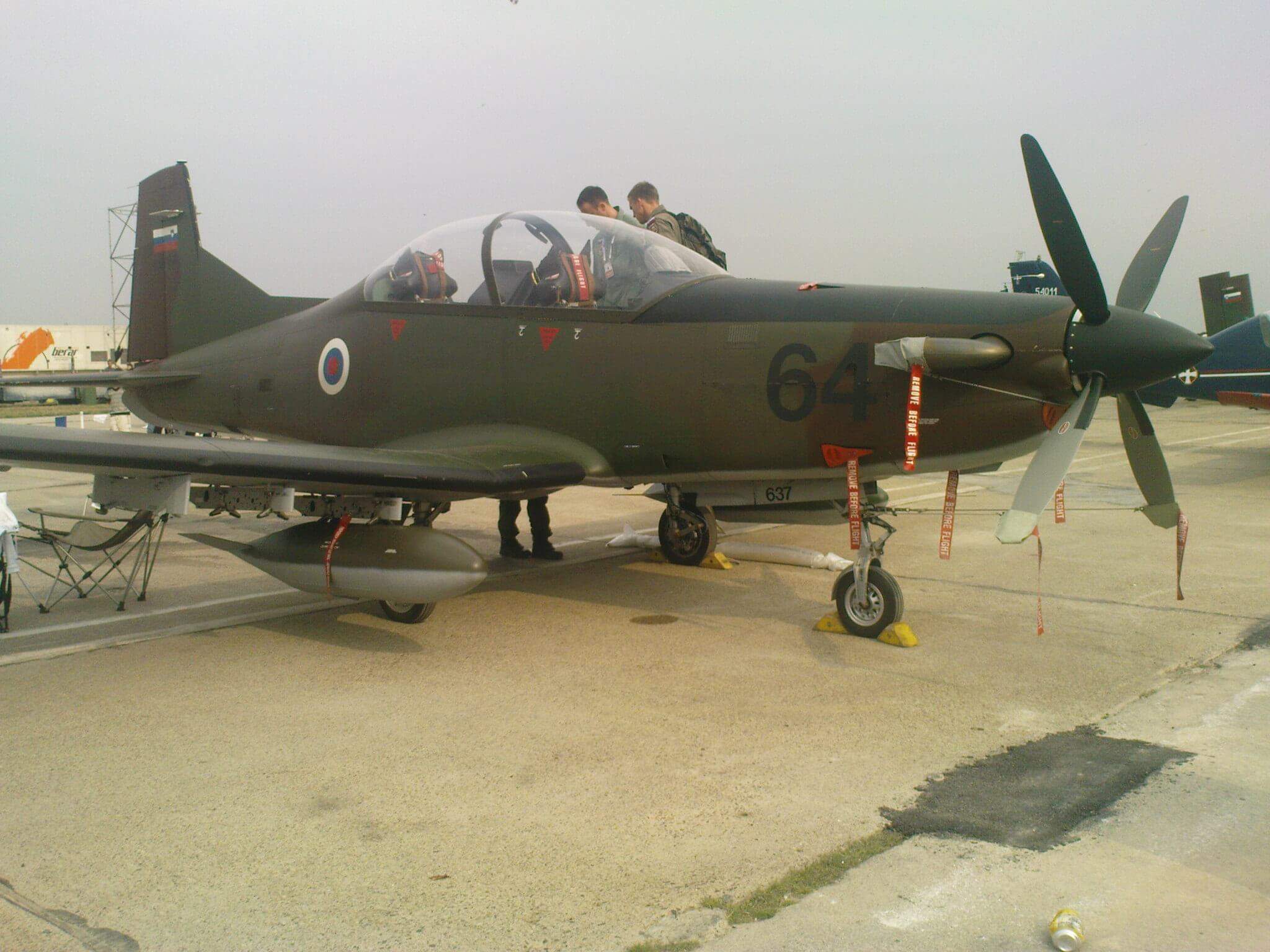 Aeromiting Batajnica 2009 Pilatus PC-9M