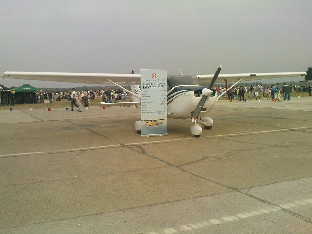 Aeromiting Batajnica 2009 Cessna 172R  Skyhawk