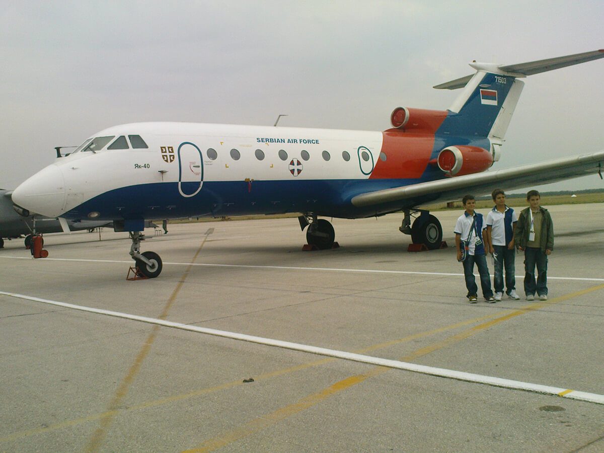 Aeromiting Batajnica 2009 jak-40
