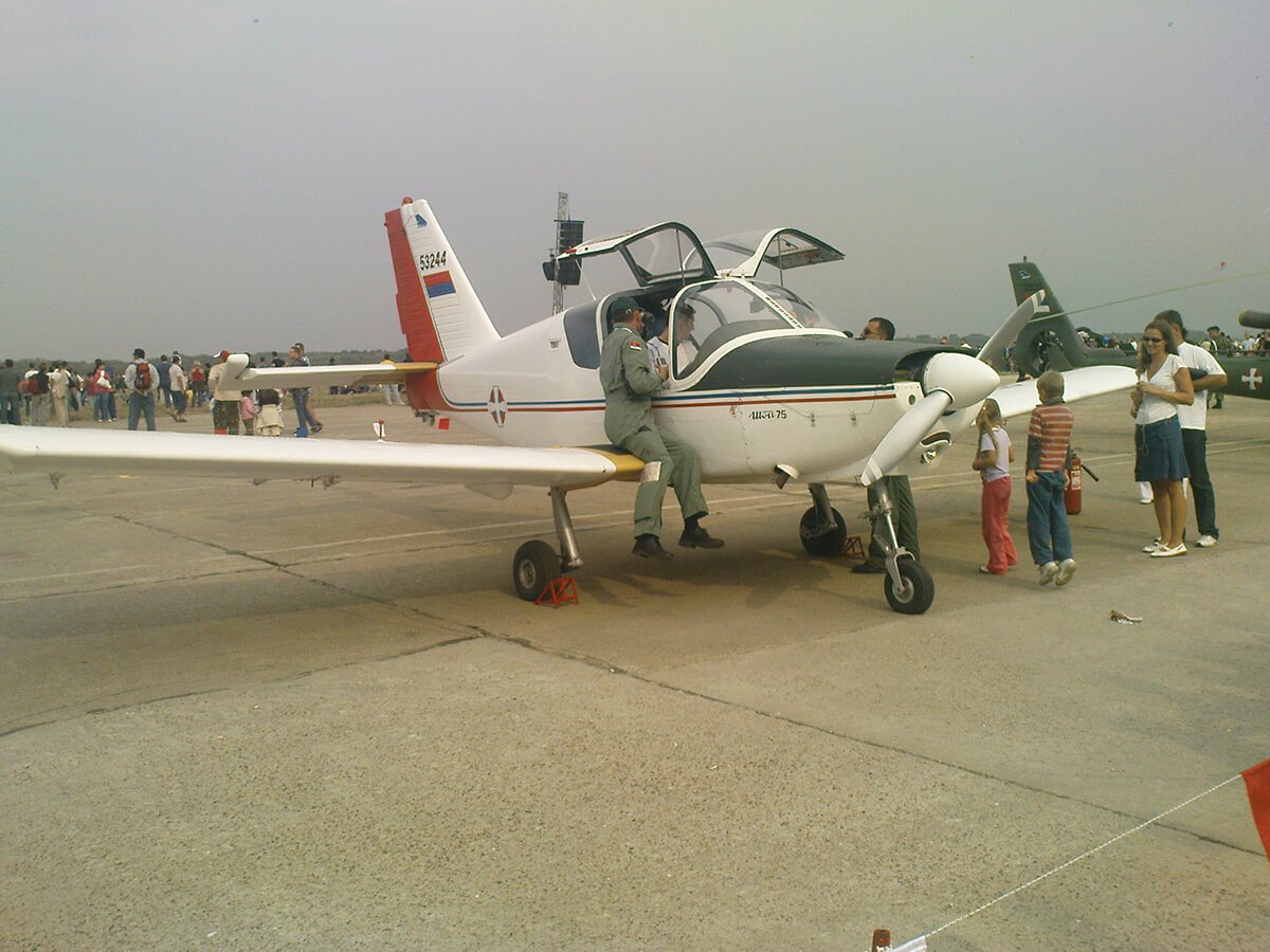 Aeromiting Batajnica 2009 utva-75