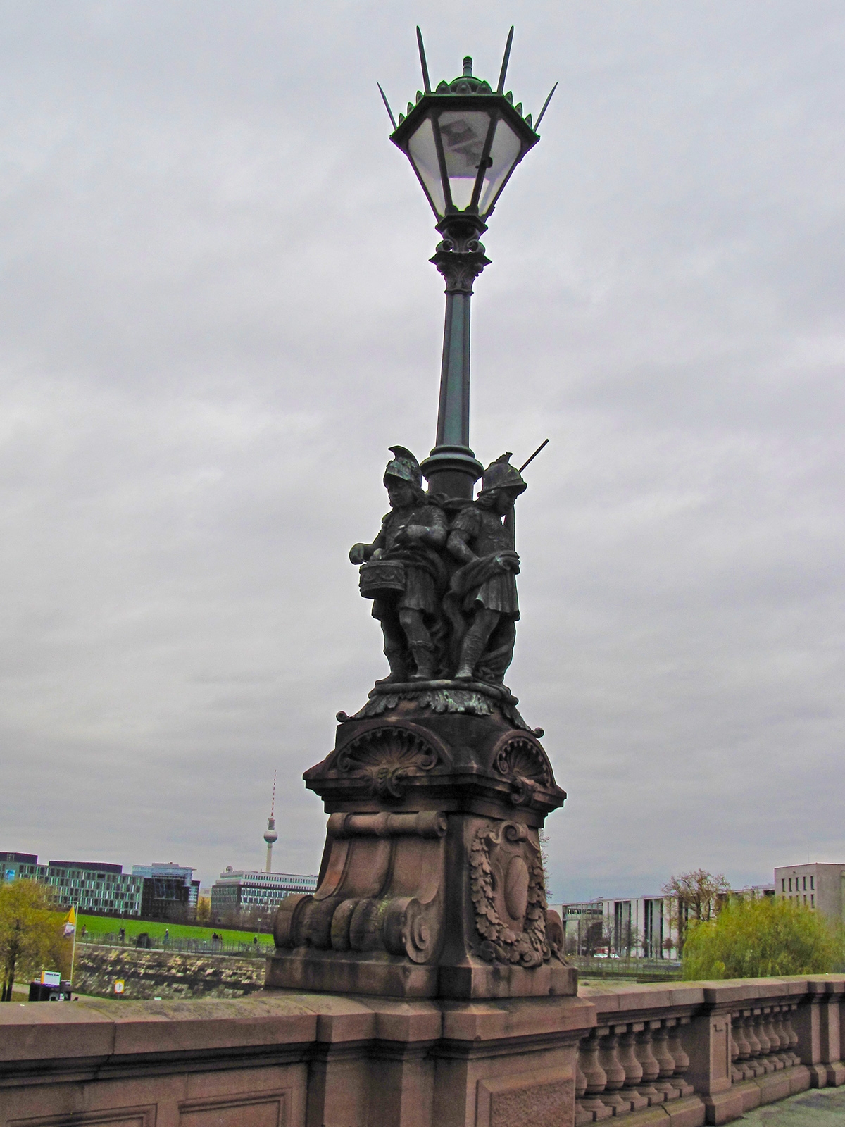 Berlin Moeltke Bridge Lantern
