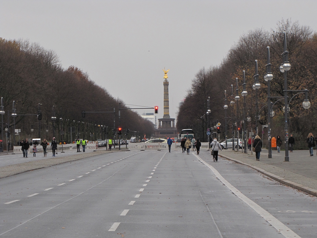 Berlin Strasse des 17.  Juni