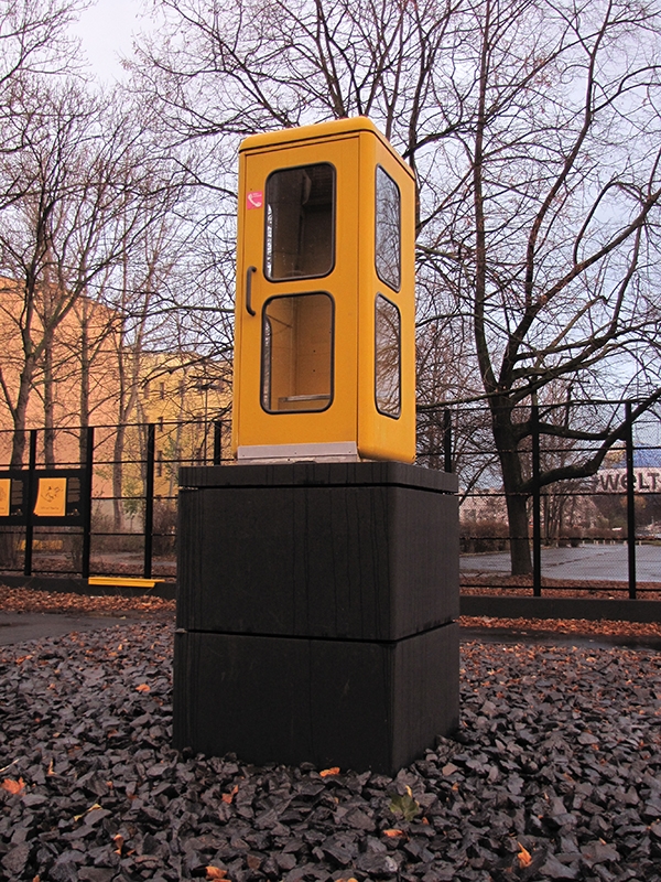 Berlin Telephone  Booth