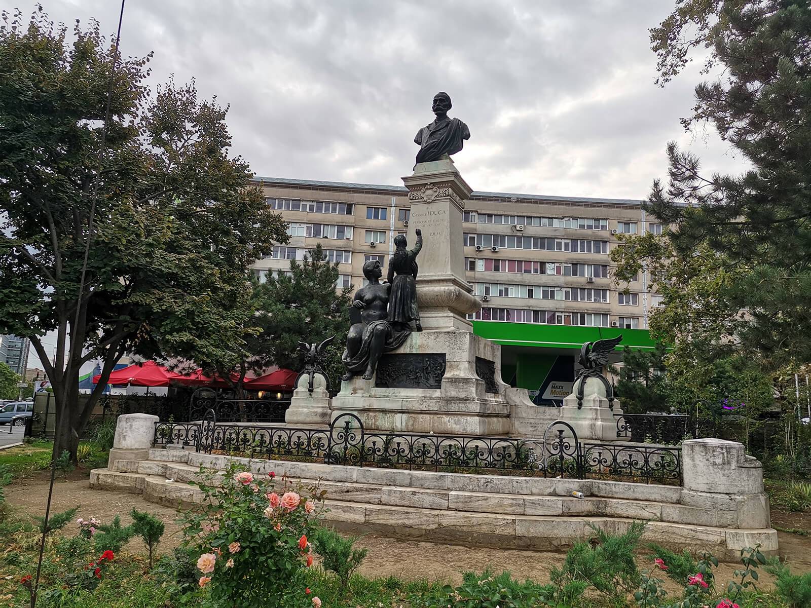 Bucharest Gheorghe Duca monument