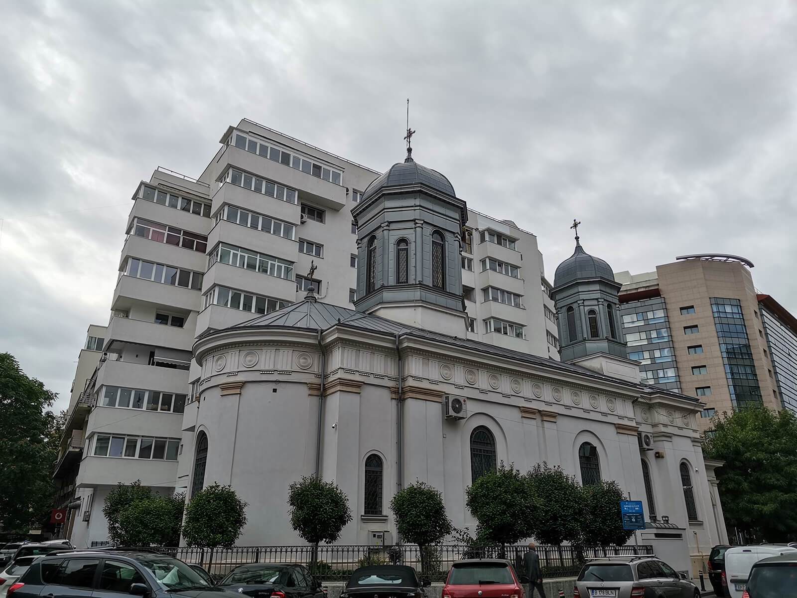 Bucharest Biserica Alba