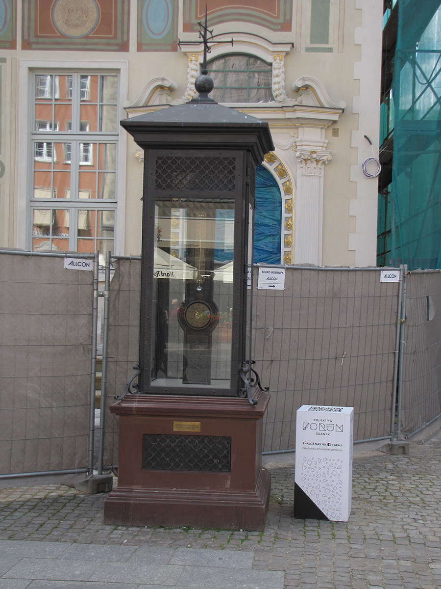 Gdansk Fahrenheit Thermometer and Barometer