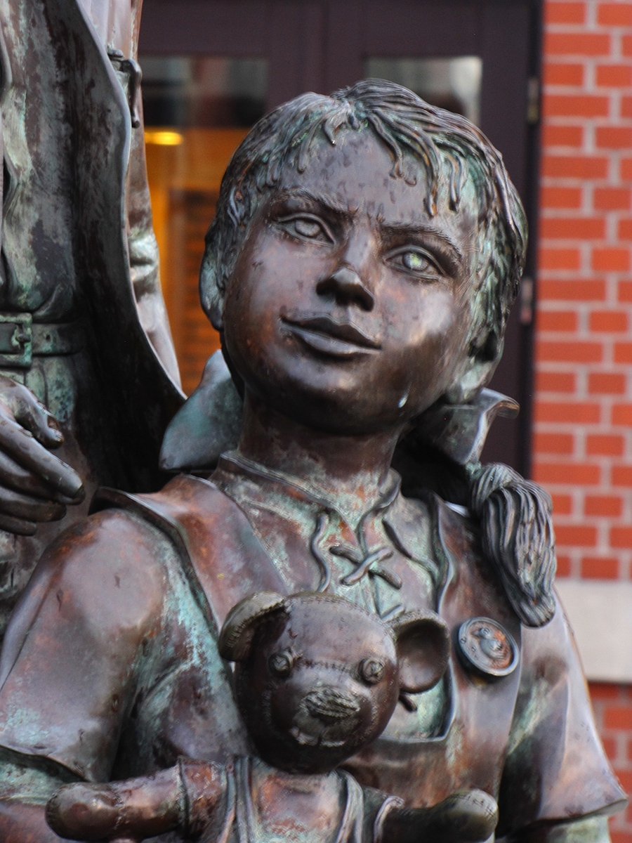 Gdansk Kindertransport Monument