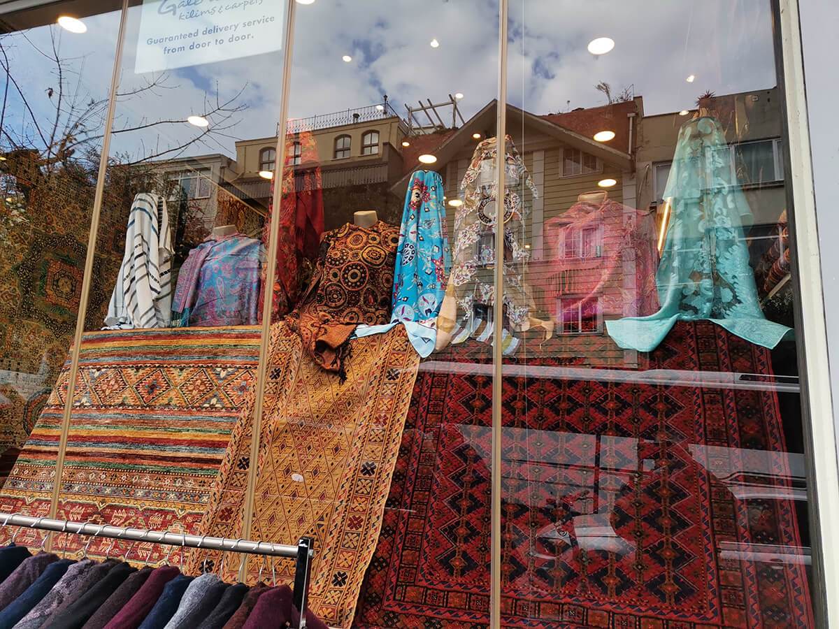 Istanbul_-clothing_shop