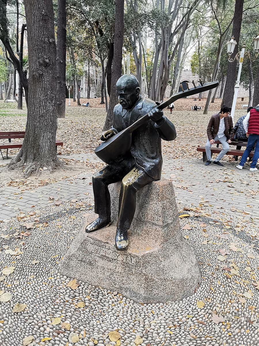 Istanbul Asik VeyseI
