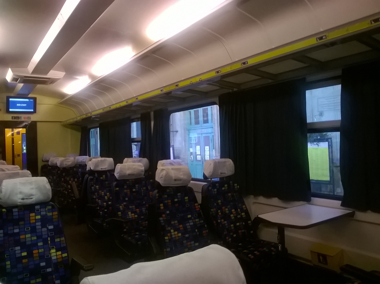 Train 1652  PAVA IC interior