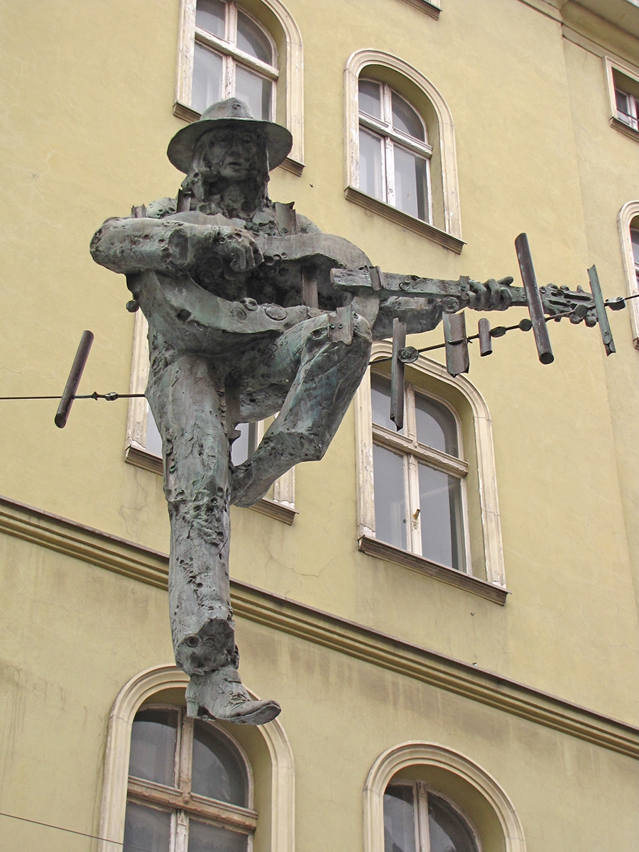 Katowice Mariacka street bluesman