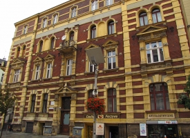 Katowice Mariacka street building