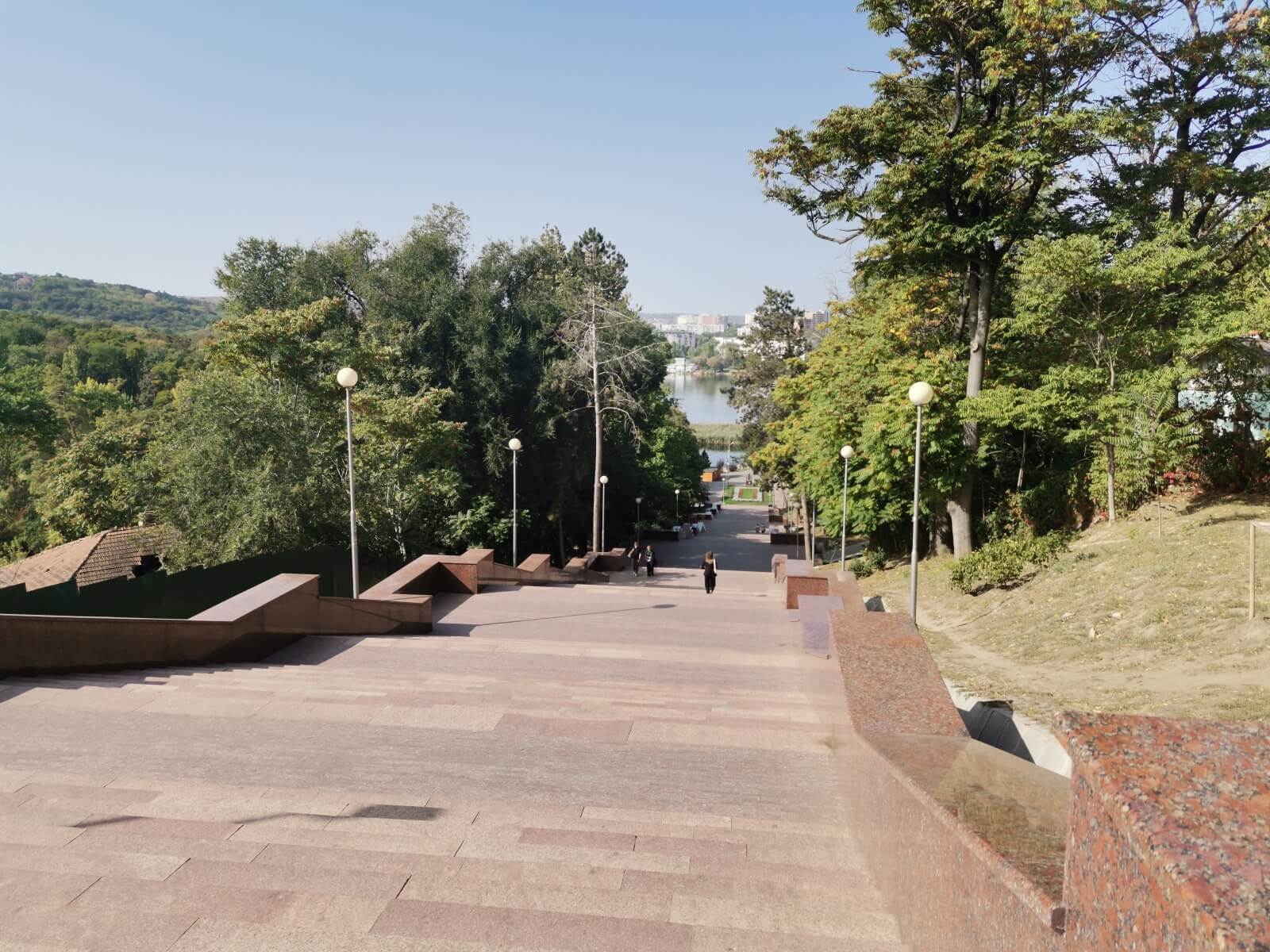 Kisinjev Valea Morilor Stairs