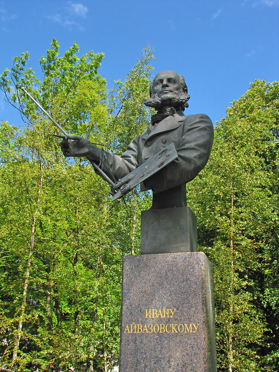 Kronstat - Spomenik Ajvazovskom
