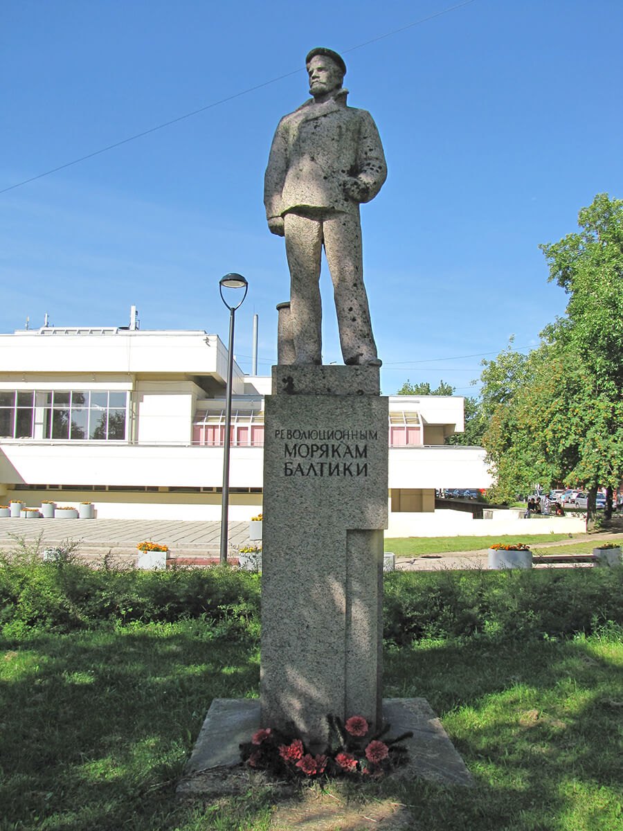 Spomenik mornarima pristalicama revolucije - Kronštat