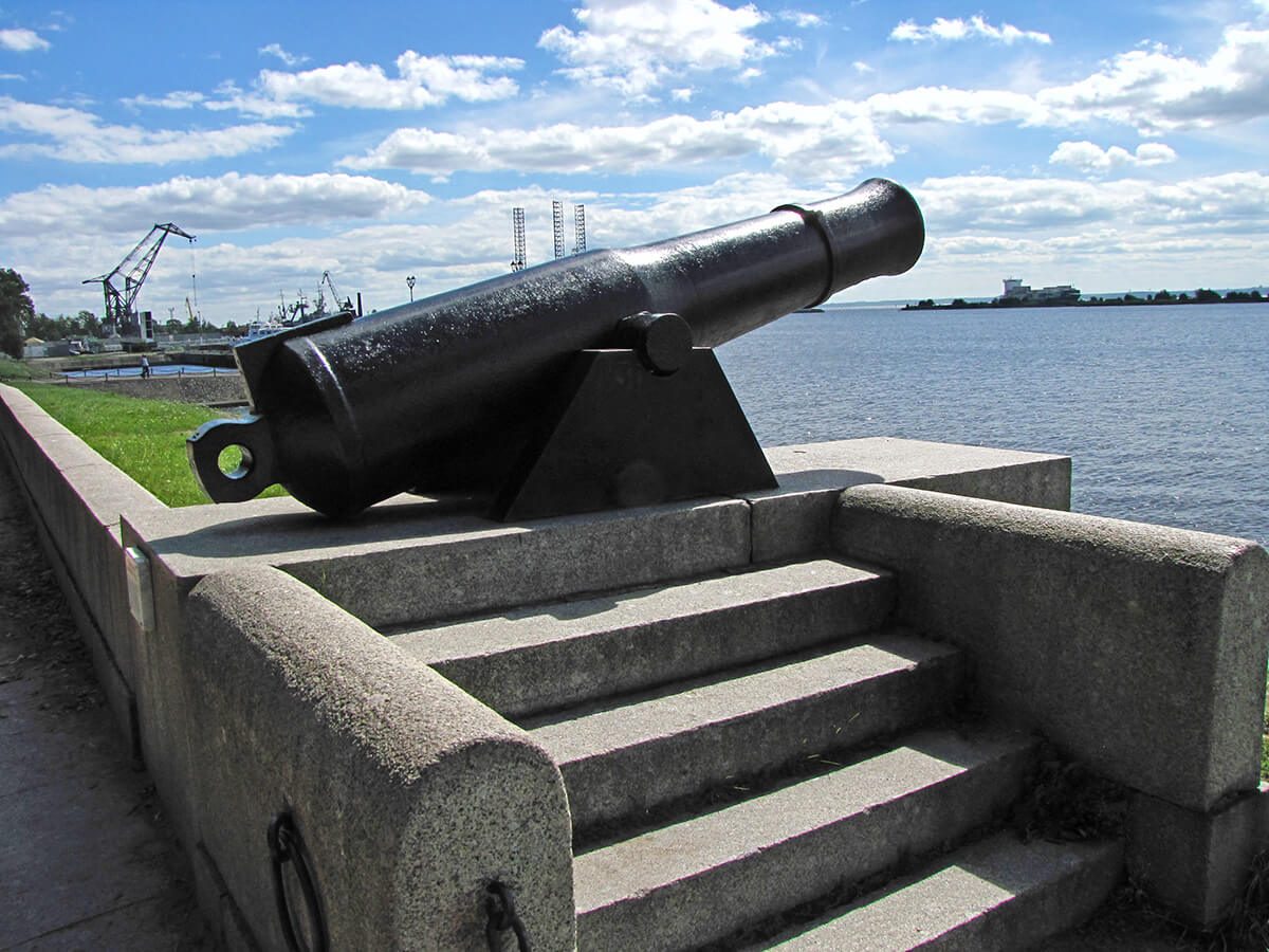 Kronštat - podnevni top