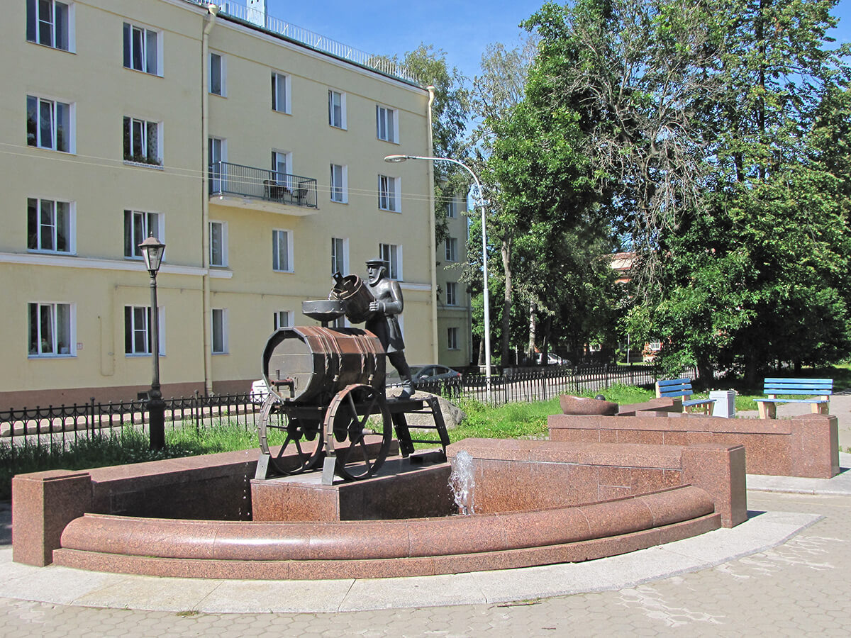 Kronštat - spomenik vodonoši