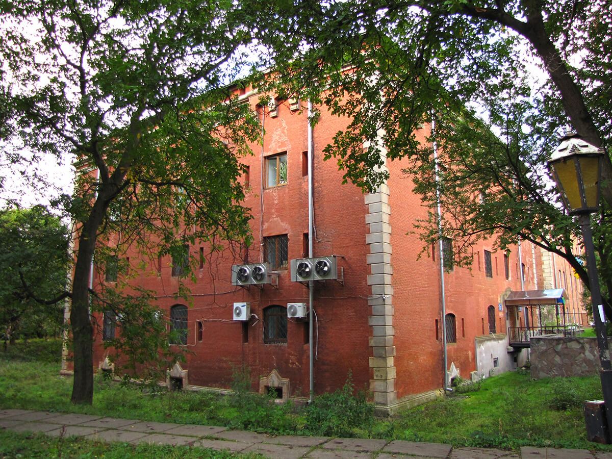 Lavov citadela - cetvorougaona_kula