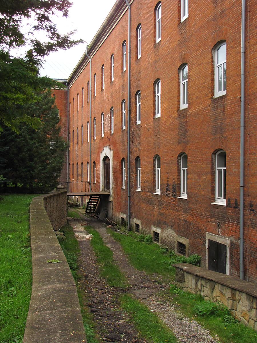 Lavov citadela  - odbrambena_kasarna