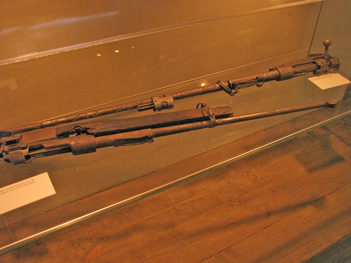 Museum Westerplatte Mauser rifles