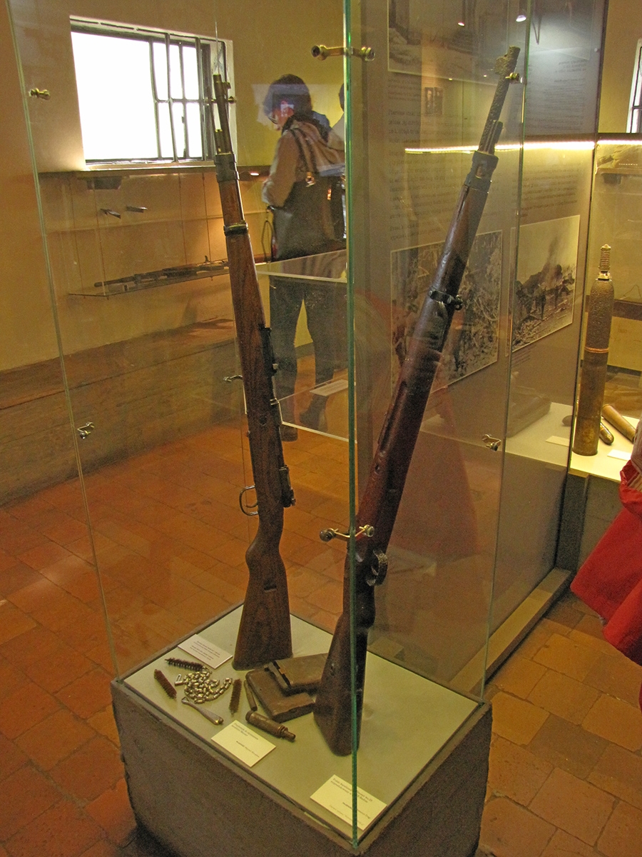 Museum Westerplatte Mauser rifles