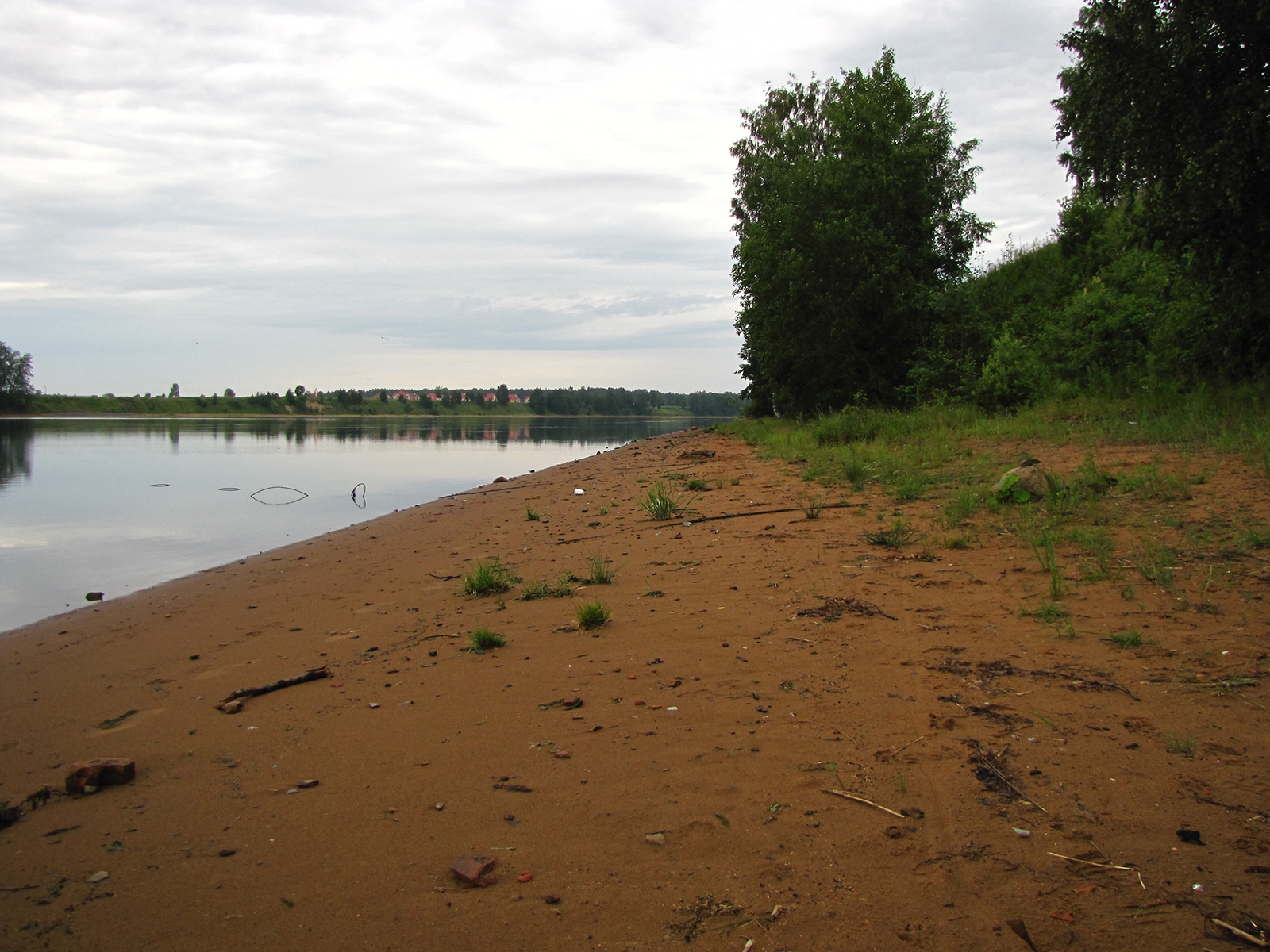 Nevsky Pyatachok Neva coast