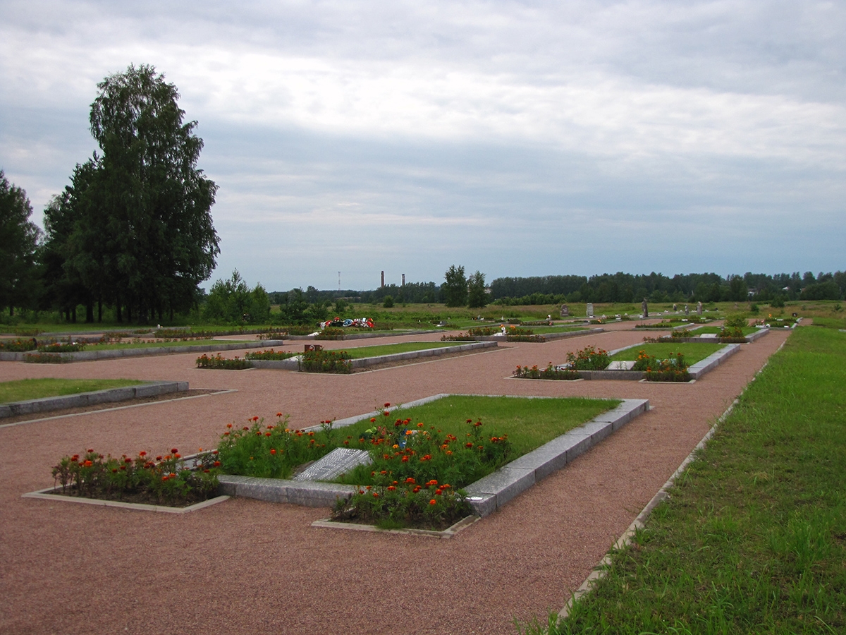 Nevsky Pyatachok bratskiye mogily