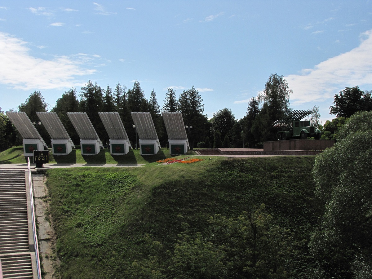 Memorialnyj kompleks Katyusha Orsha