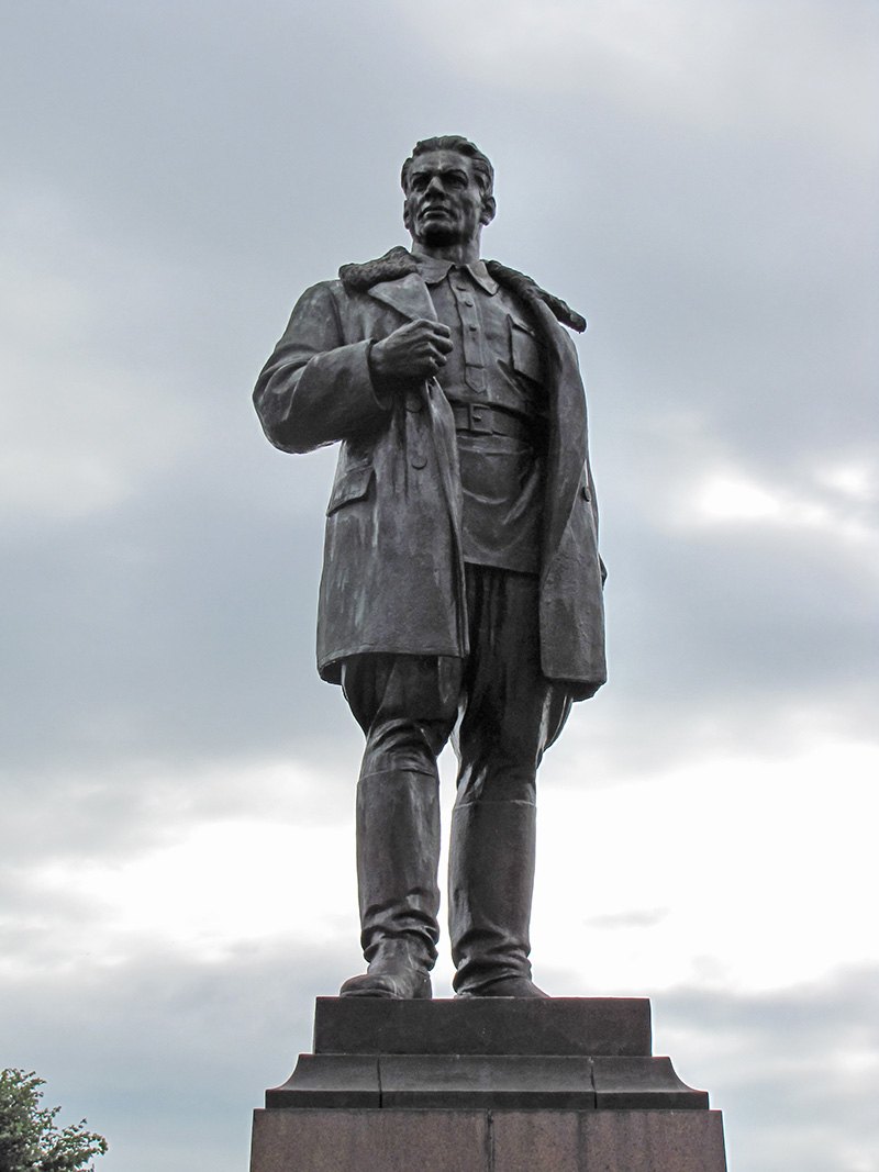 Pamyatnik Konstantinu Zaslonovu v Orshe