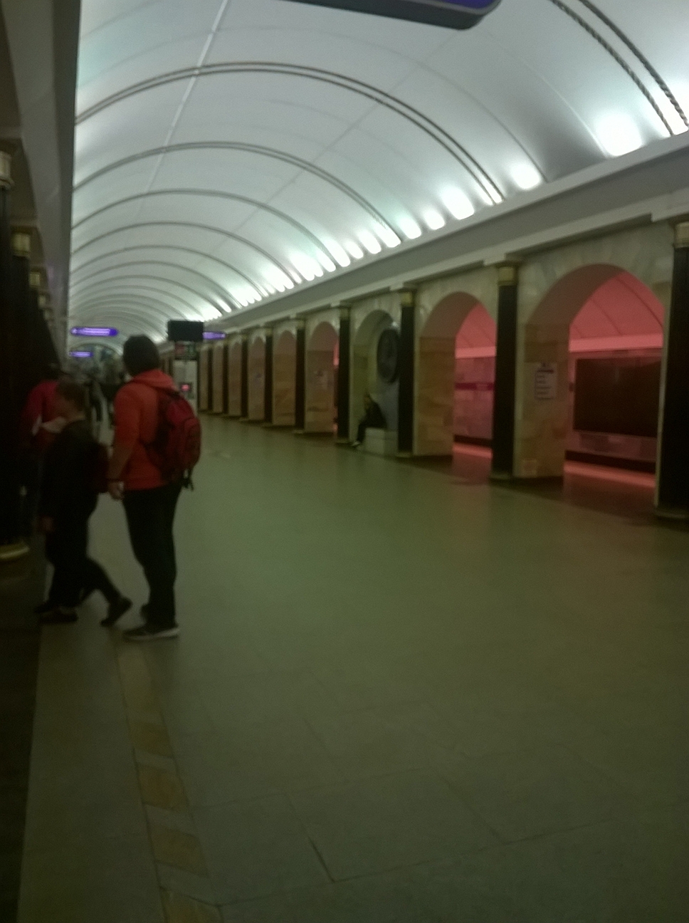 Метро станция Адмиралитетская