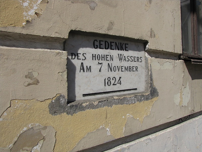 Sankt Peterburg Vyshina vody 7-11-1824