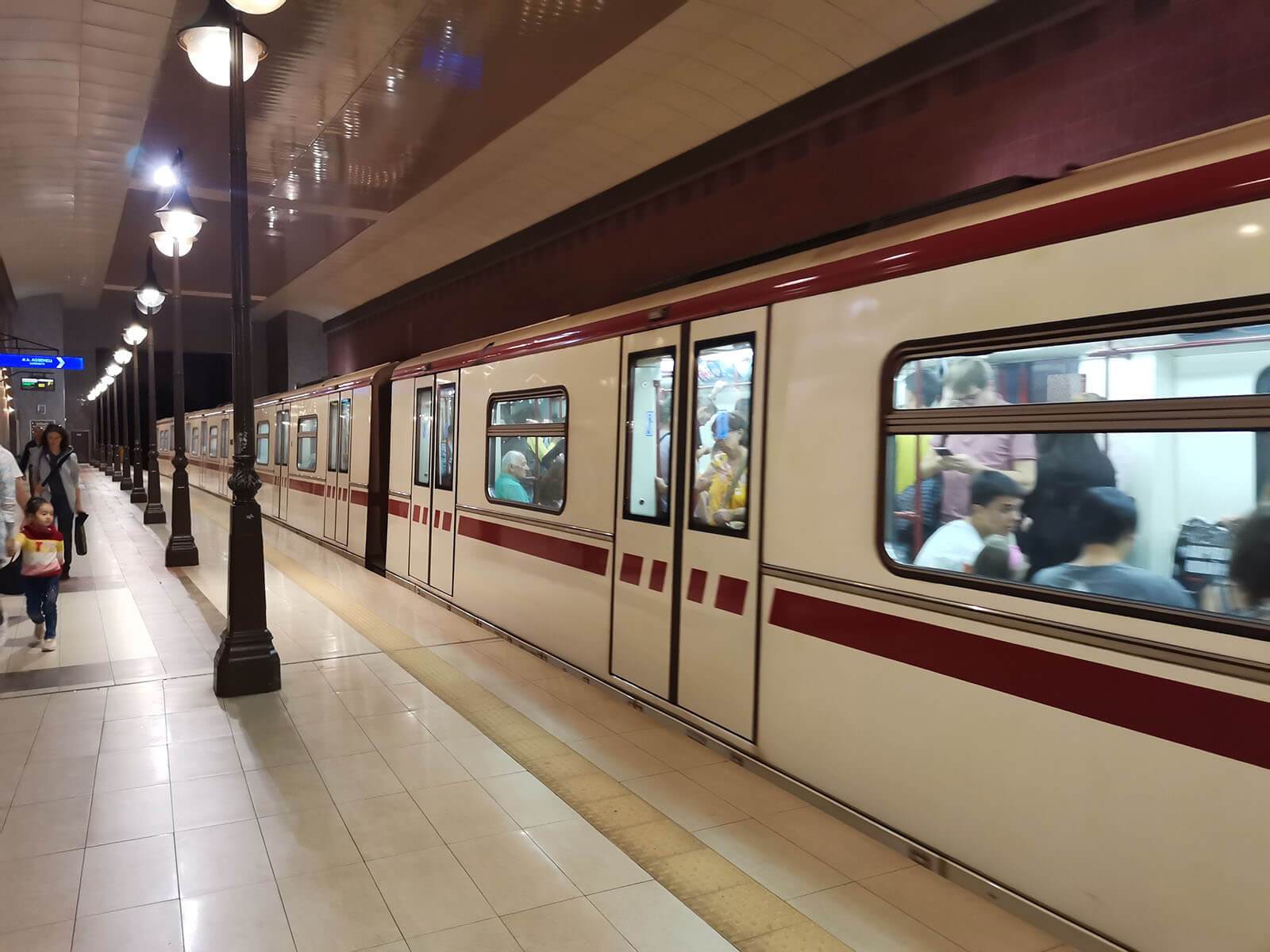 Sofija metro stanica Lavov most