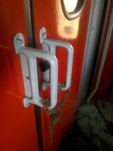 Train_Belgrade-Thessaloniki_door