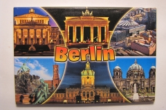 Souvenir magnet Berlin