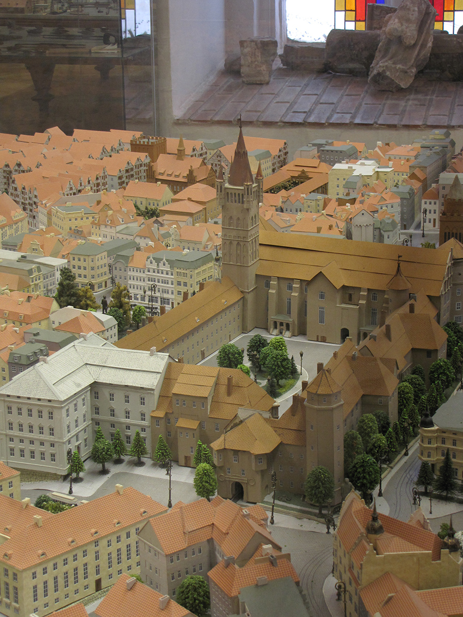 Kaliningrad_muzej_kafedralnogo_sobora_maket_Kenigsberga