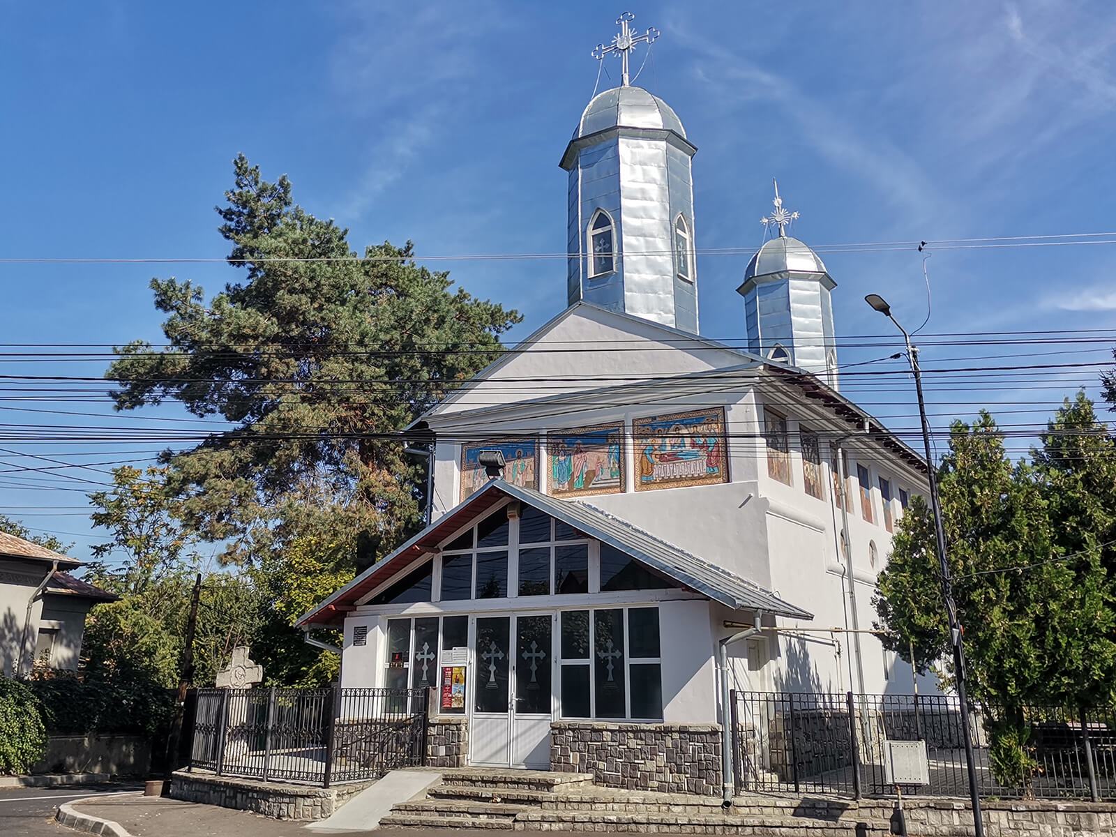 Trgoviste Biserica Alba