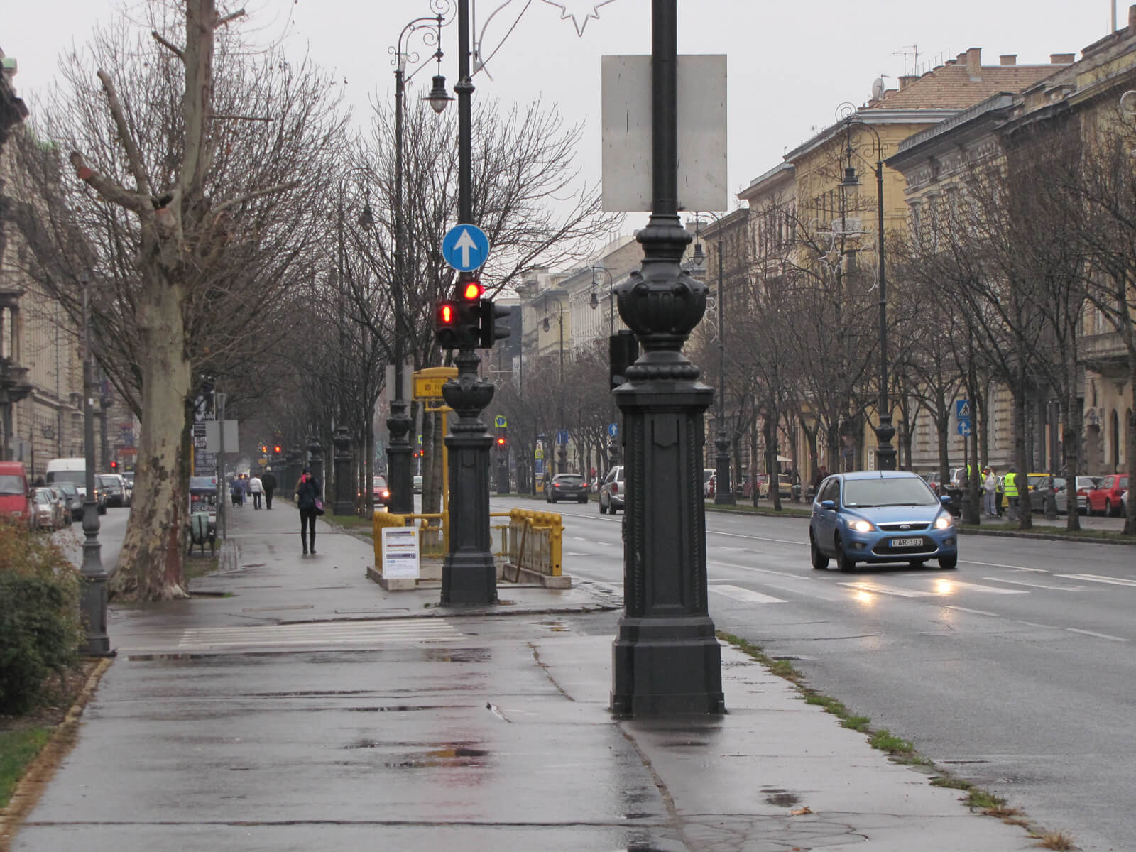 Hladna i tmurna Budimpešta Andrašijev bulevar