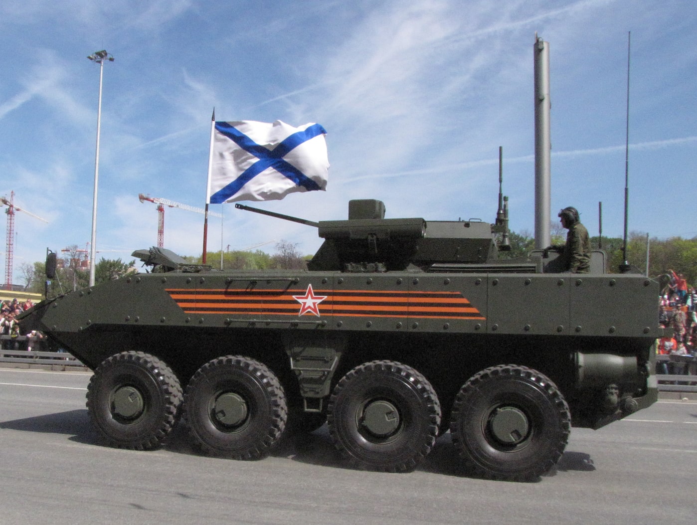 Parada pobede BTR-K16