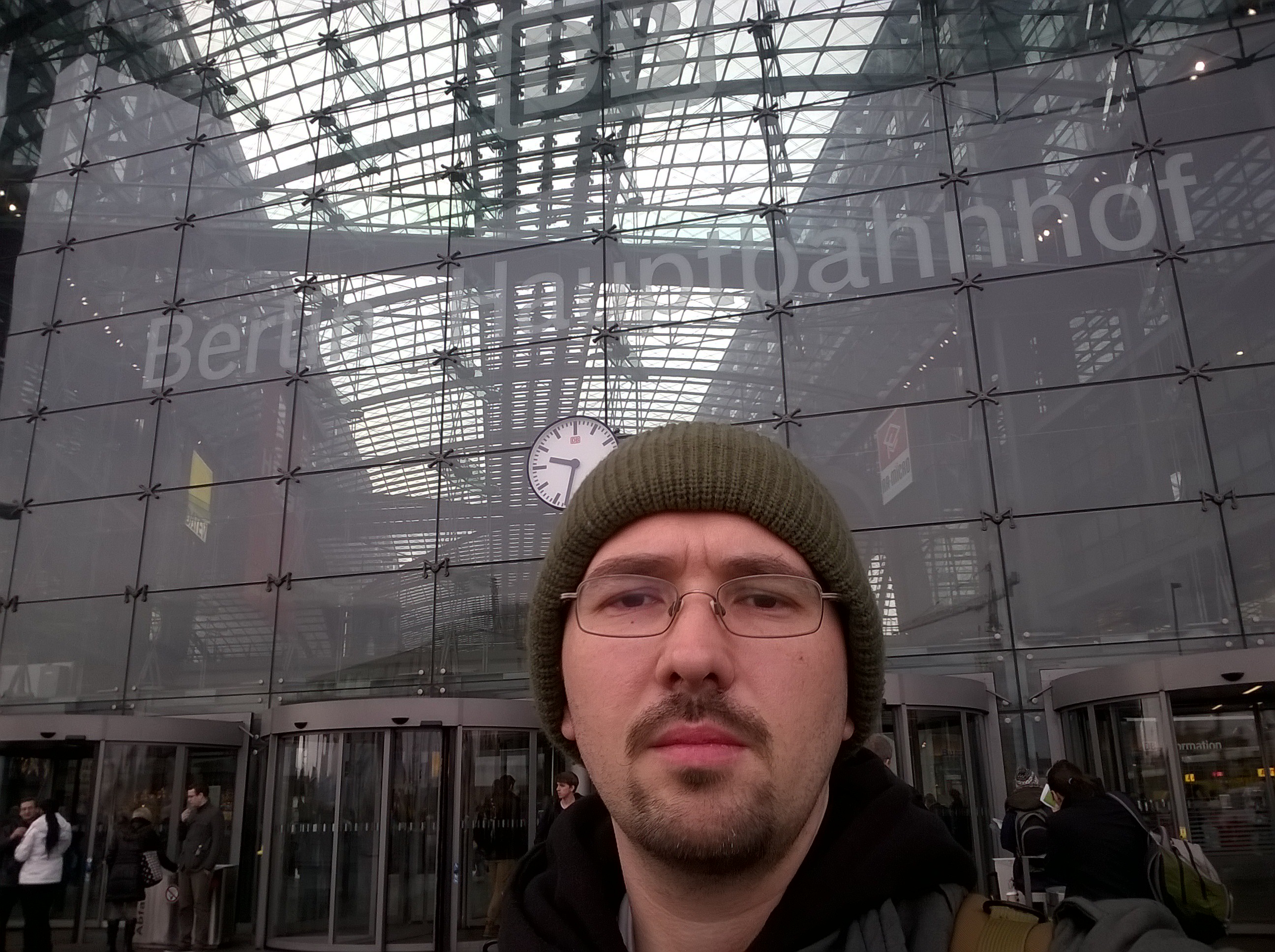 Berlin hauptbahnhof - selfi