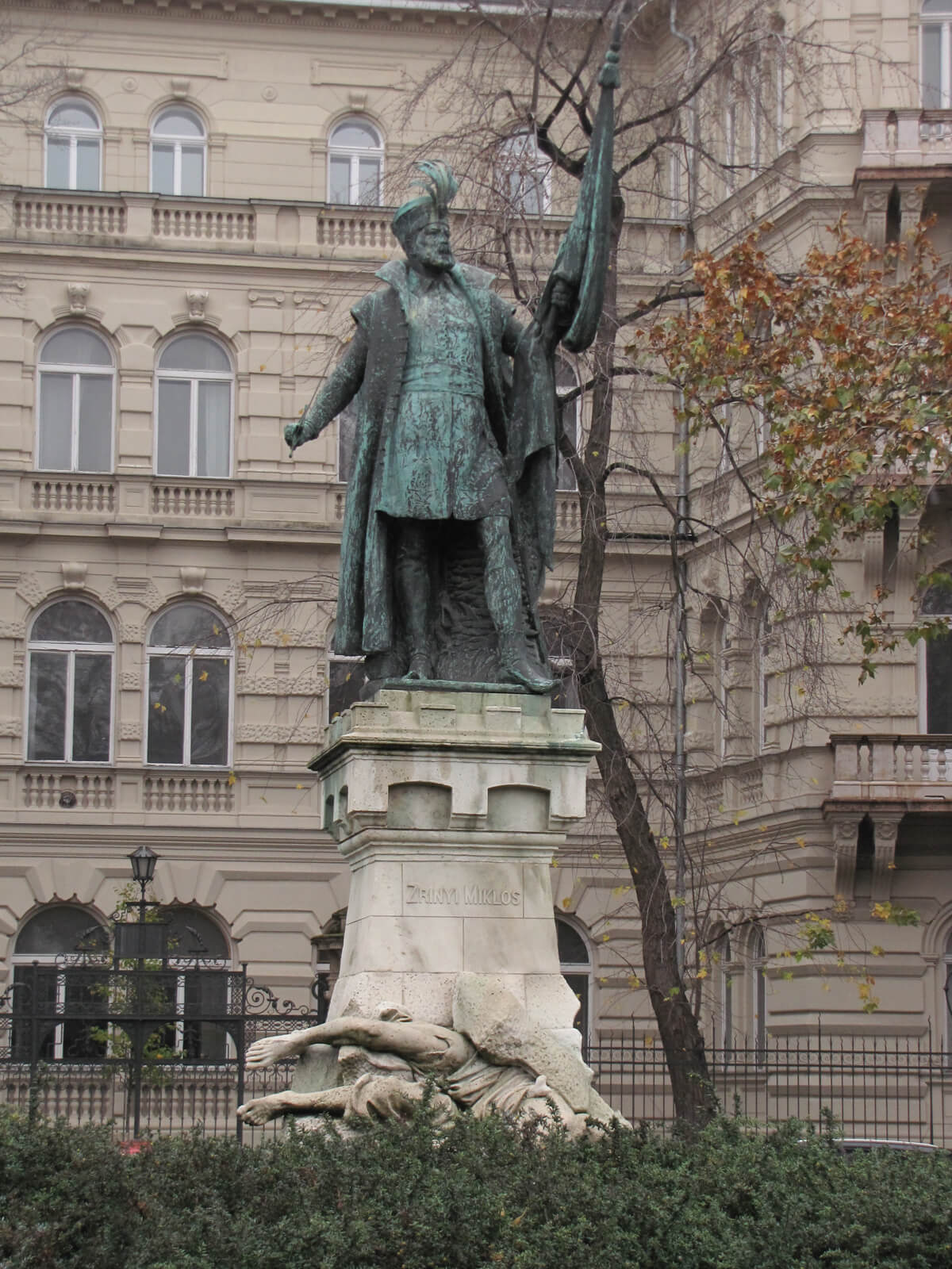 Andrasijev bulevar Nikola Šubić Zrinski Hladna i tmurna Budimpešta