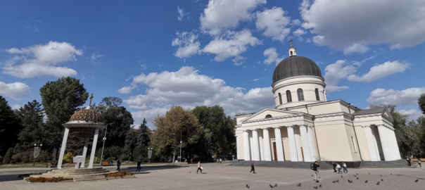Kišinjev - Saborni park i Crkva Hristovog Rođenja